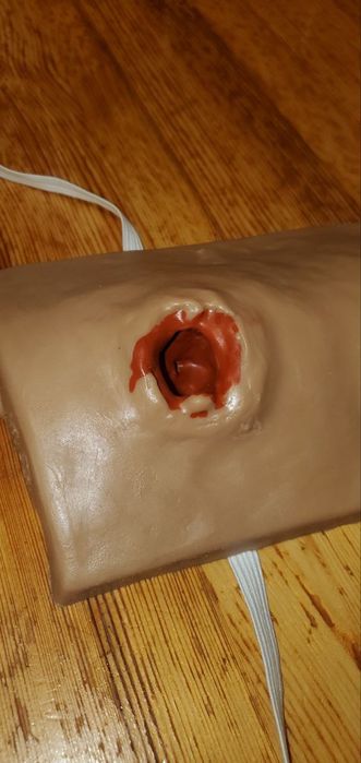 Тренажер для тампонування, макет рани. Власне виробництво