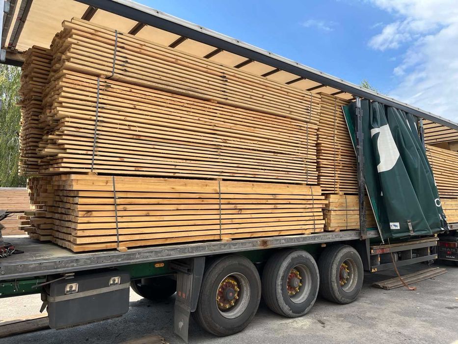 Брус 100х200 мм, (сосна) - 260 грн м/п