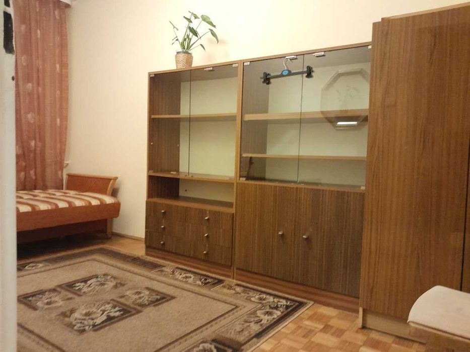 Pokój dla dziewczyny pracującej lub studentki