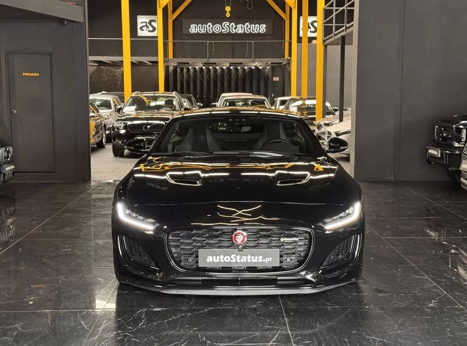 Jaguar F-Type 2.0 i4 R-Dynamic Black