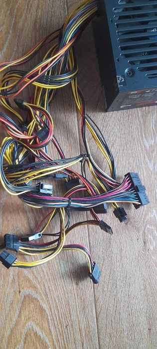 Блок живлення AeroCool VX Plus 800 RGB 800W