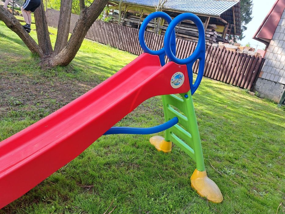 Zjeżdżalnia ogrodowa