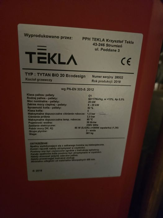 Piec na pellet ze zbiornikiem 20kw