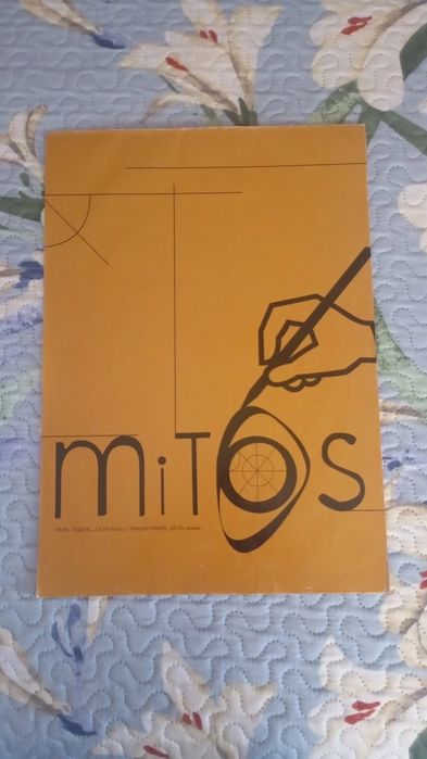 Conjunto de materiais escolares