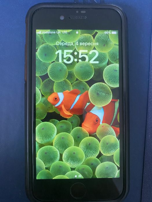 Айфон 8, 64 гб