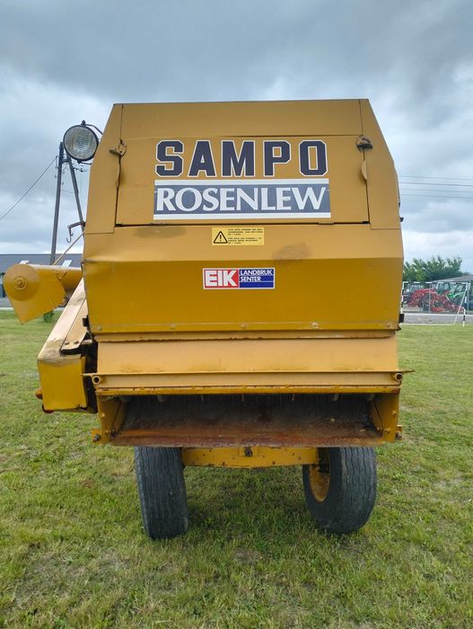 Kombajn zbożowy Sampo 600
