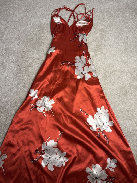 Vestido de seda NOVO