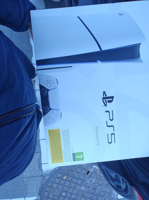Konsola ps5 slim