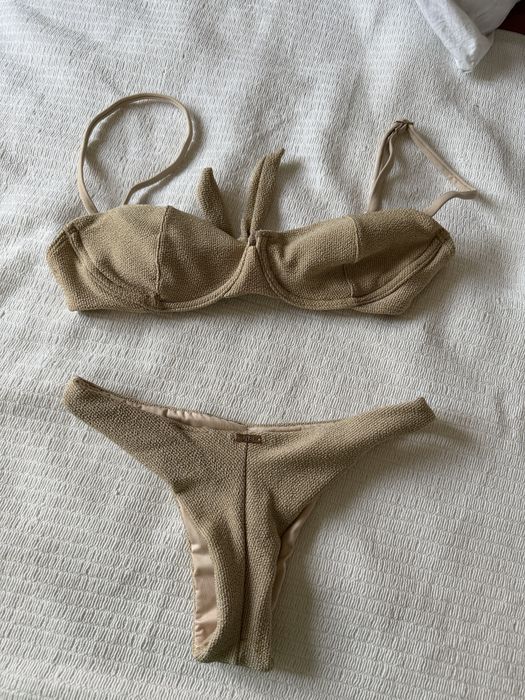 Bikini Brasileiro - Live