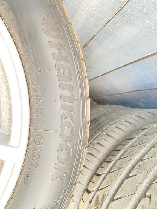 Резина 225/50 R17 Hankook Нова !