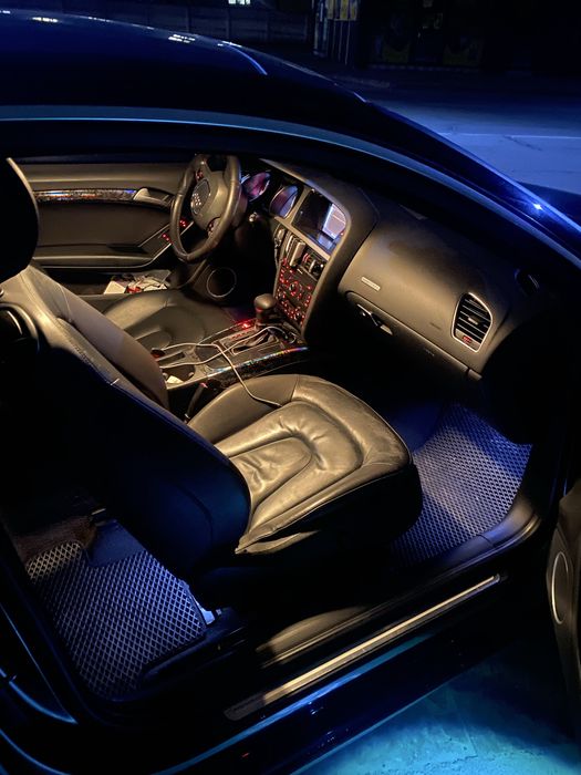 Audi A5 quattro PREMIUM 2.0 tfsi АКПП Multitronik