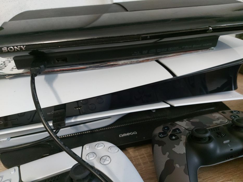 Sony PlayStation 3 najnowszy model wszystko sprawne