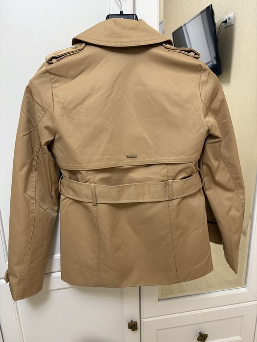 Укорочений тренч,новий, з біркою