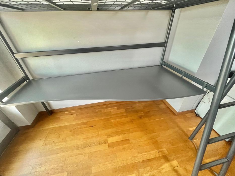 Łóżko z biurkiem Svarta IKEA