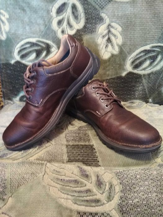 Демисесонные кроссовки, туфли Clarks C&J Active AIR Gore-tex