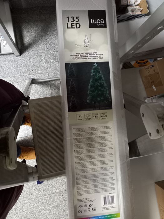 Árvore de Natal 55x120cm - 135 Leds Integradas e Fácil Armação