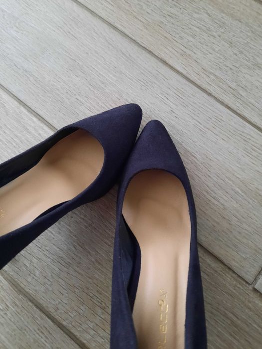 Продаю новые лодочки, туфли