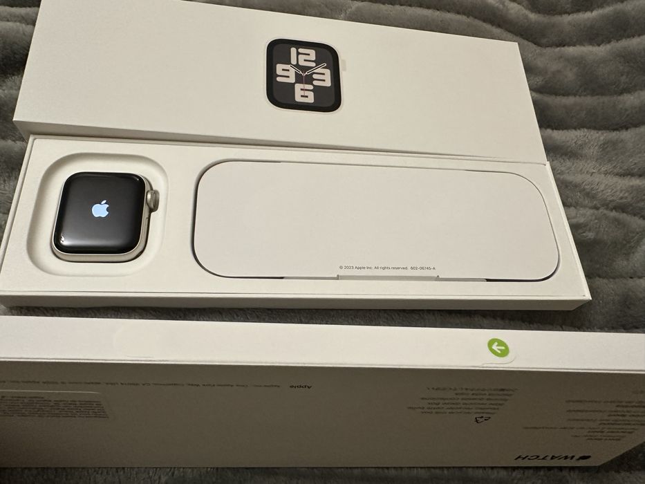 Apple watch SE gen2 40mm M/L MXGK3QF