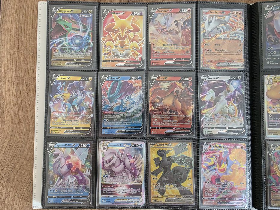 Cartas Pokemon V e VMax Gengar, Charizard, Mew, Mewtwo