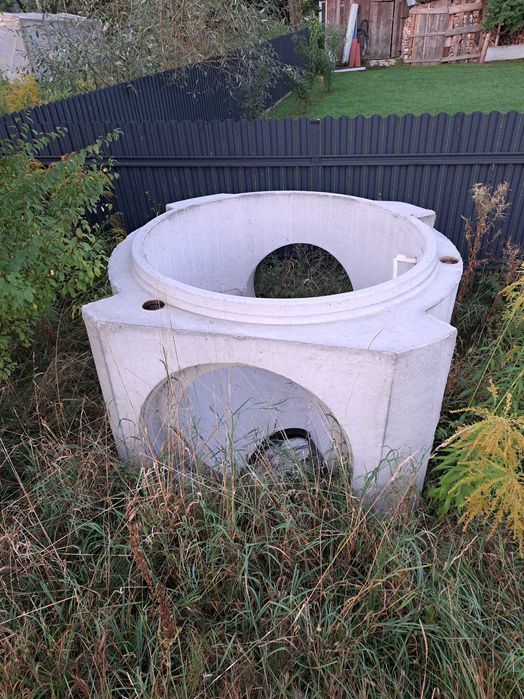 Sprzedam dennicę betonową