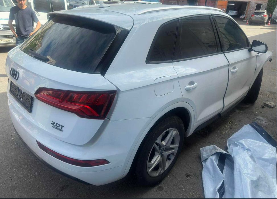 Продам Audi Q5 2018