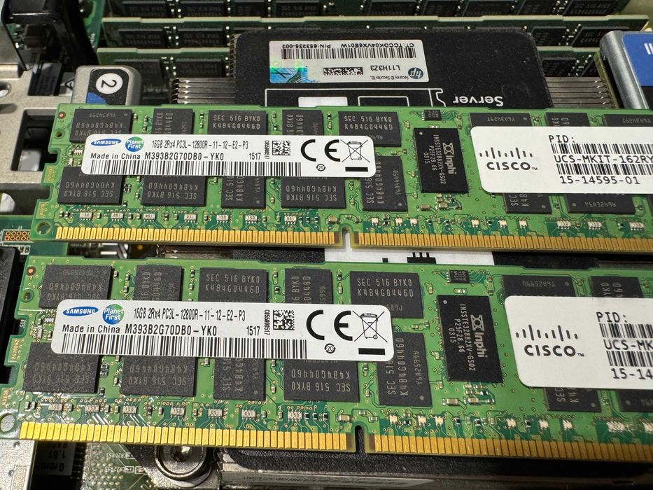 Серверна оперативна память памʼять RAM DDR3 2\4\8\16\32Gb з HP C7000
