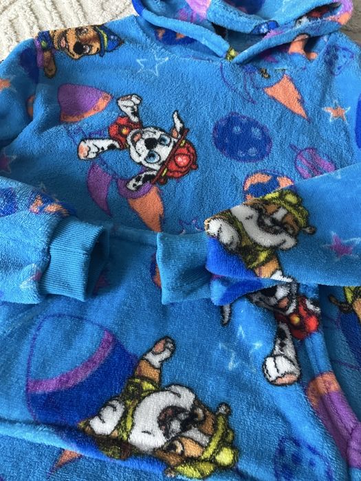 122 128 szlafrok, długa bluza, miły cieply, Psi Patrol