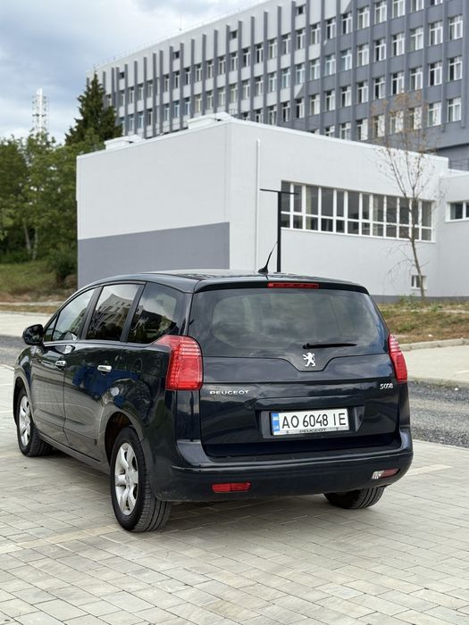 Peugeot 5008 автомат