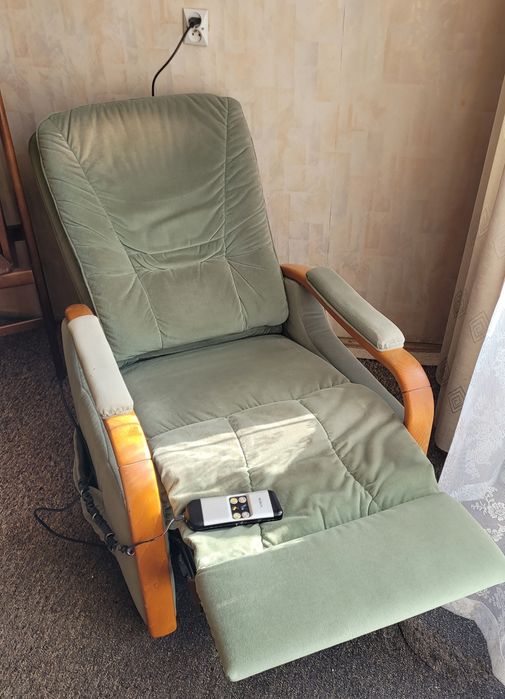 Fotel rozkładany na pilota