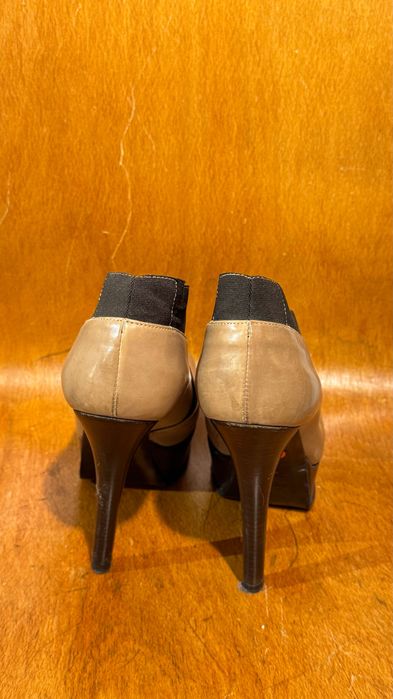 Взуття Fendi 37 розмір