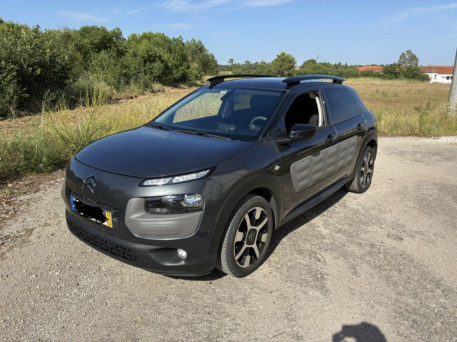 Citroën C4 Cactus 1.2 PureTech 110cv – 2017 | Full Extras