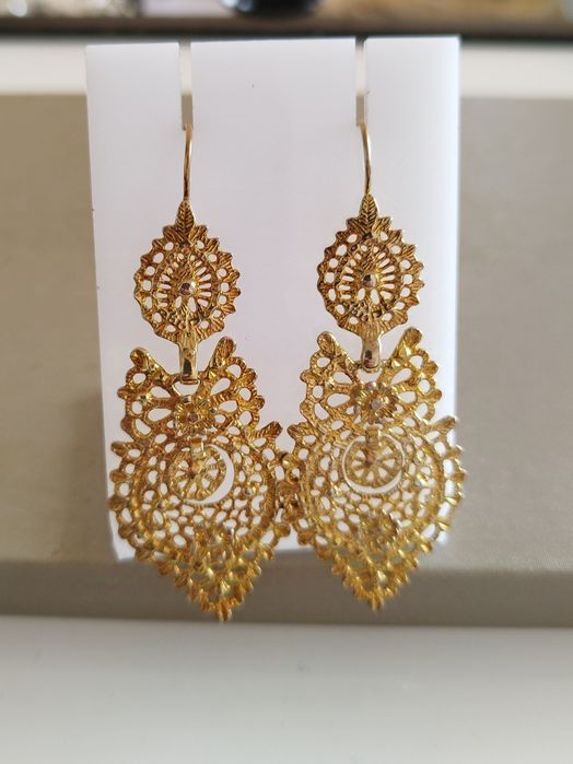 Brincos em prata 925