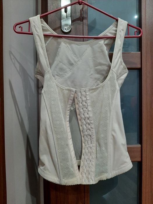 Beżowy Gorset Modelujacy M/L