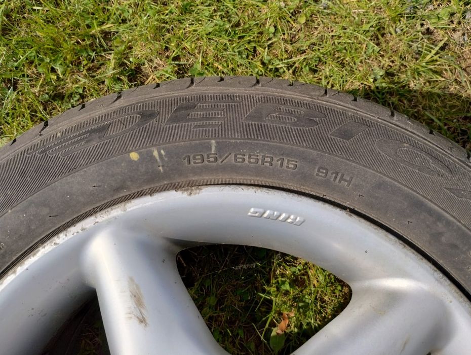 Felgi Renault Clio 15". 7Jx15 ET40