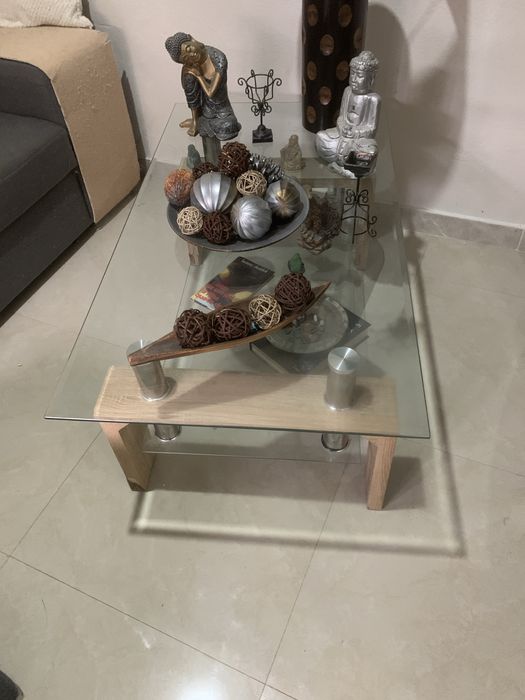 Mesa de sala em vidro
