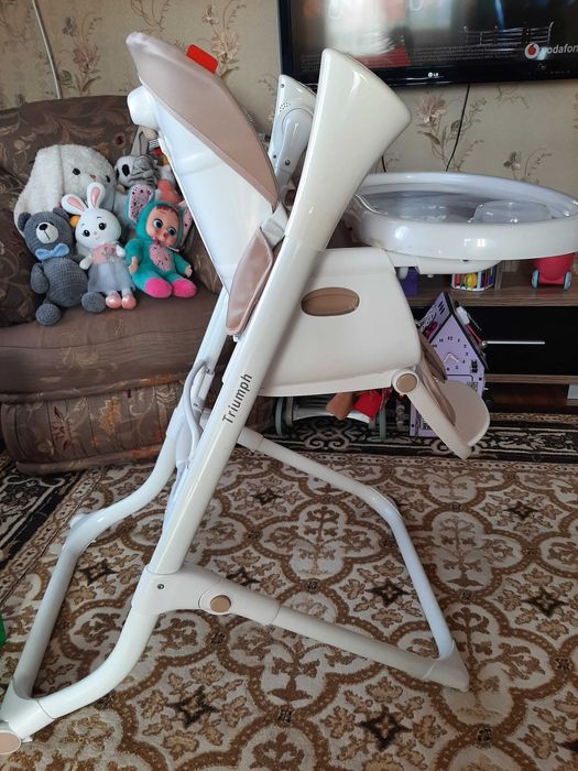 Стільчик гойдалка 3 в 1 CARRELLO Triumph