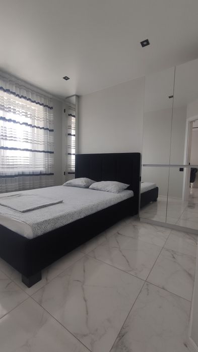 VIP 2-х комн. квартира. Центр. 95 квартал. Новый дизайнерский ремонт