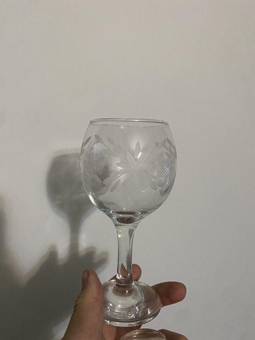 Набір посуду з фьтів,бакалів для шампанського,коньяку,чарок