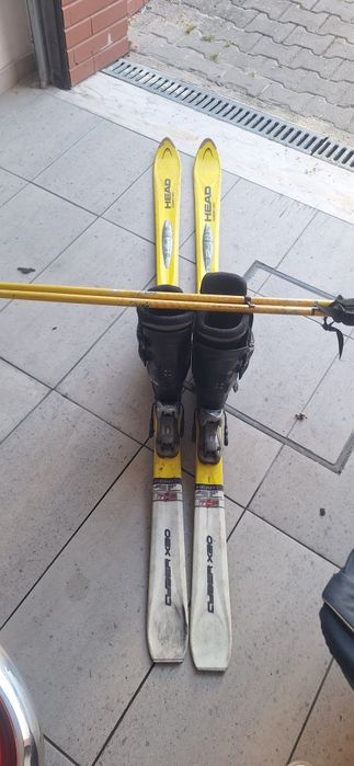 "Conjunto de Ski Completo HEAD Cyber X20 + Botas + Bastões".