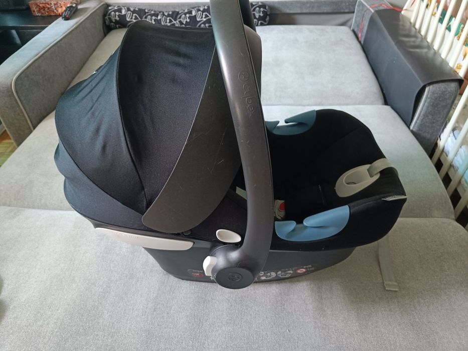 Zestaw fotelików+baza dla dziecka Cybex