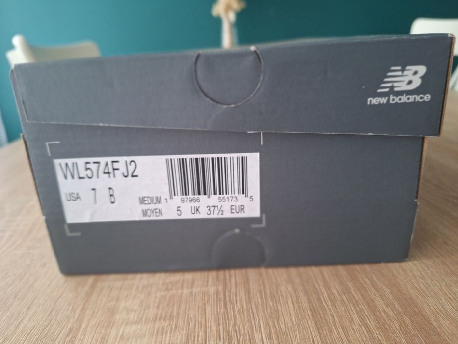 Damskie New Balance 574 (WL574FJ2) r. 37,5