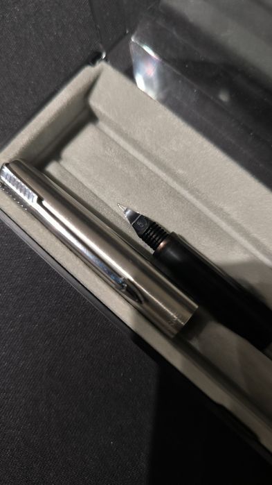 2 Canetas PARKER – 1 com Caixa Original
