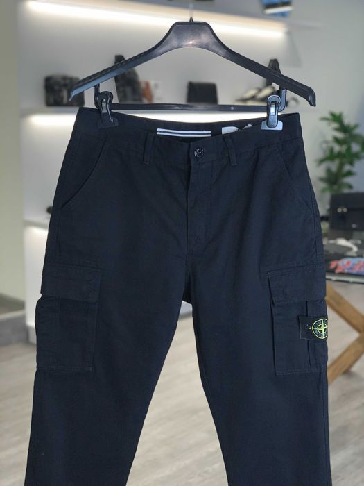 Штани STONE ISLAND 22FW Cargo Pants Black SI0277-BK