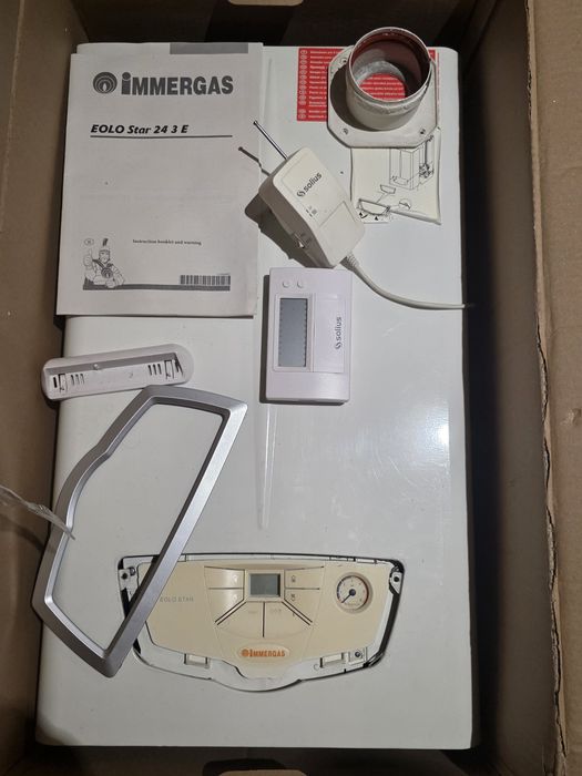 Caldeira Immergas EGLO Star com placa electrónica danificada