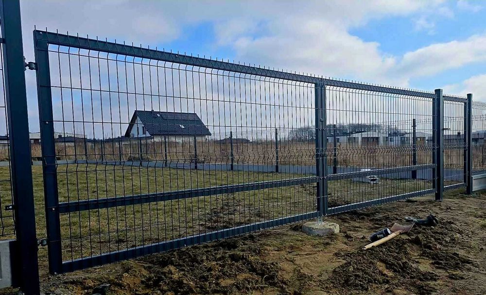 Brama Panelowa 3d. Furtki. Ogrodzenie panelowe