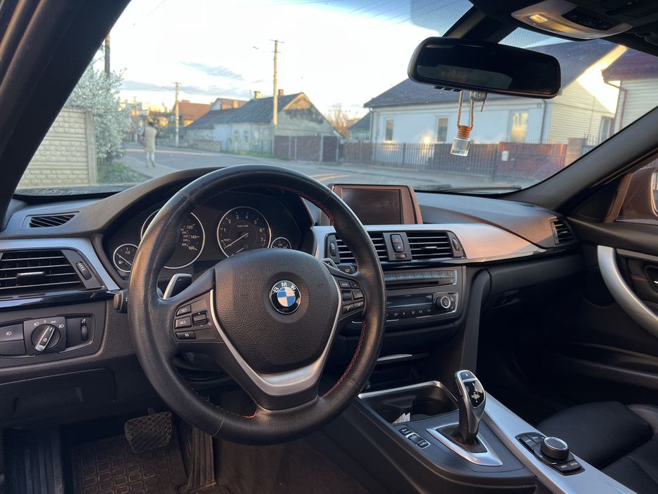 Bmw f30 2.0  можливий обмін
