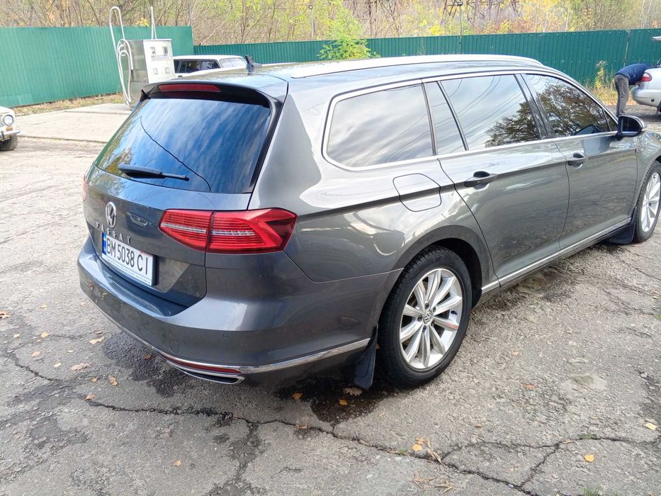 Фольксваген Пасат б 8.4х4.