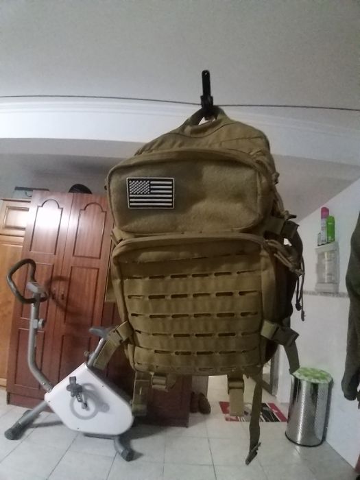 Mochila  varios compartimentos