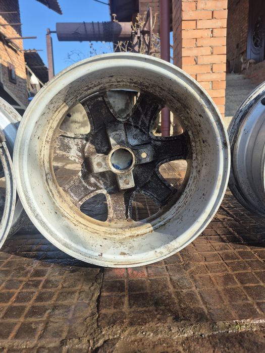 Титани R15,4×100