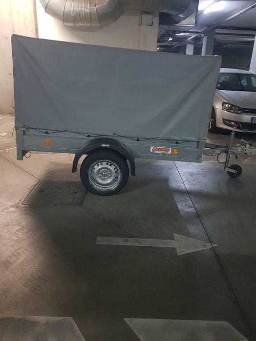 Reboque para troca